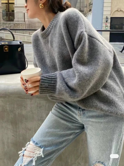 Women's loose fit round neck pullover sweater