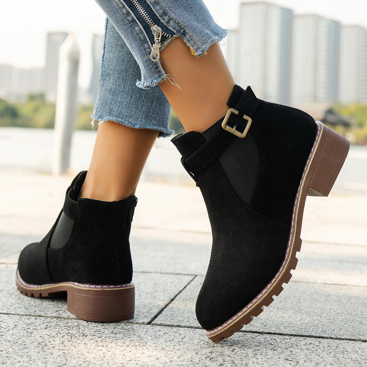 Women's casual mid-heel boots with chunky belt buckle style