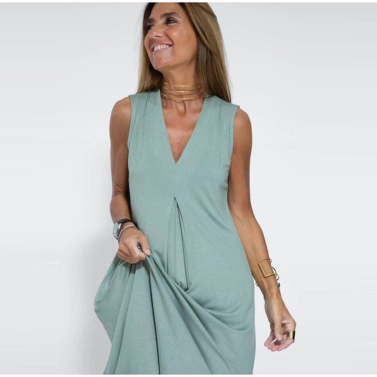 Pleated Flowy Fit Sleeveless Dress