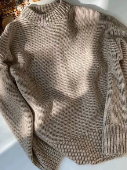Women's loose fit round neck pullover sweater
