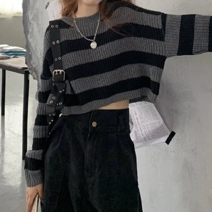 Women's striped long sleeve crop top
