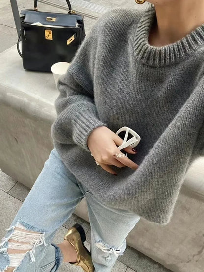 Women's loose fit round neck pullover sweater