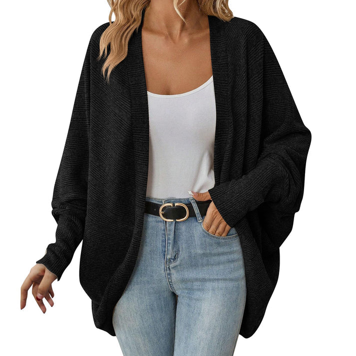 Women's loose knit sweater with pockets