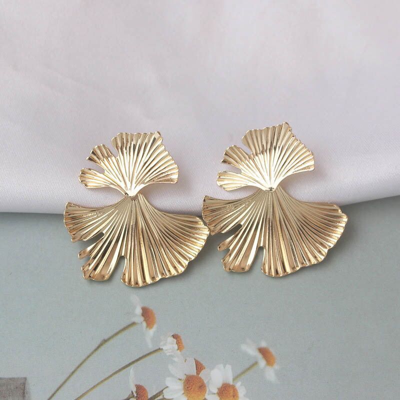 Petal earrings