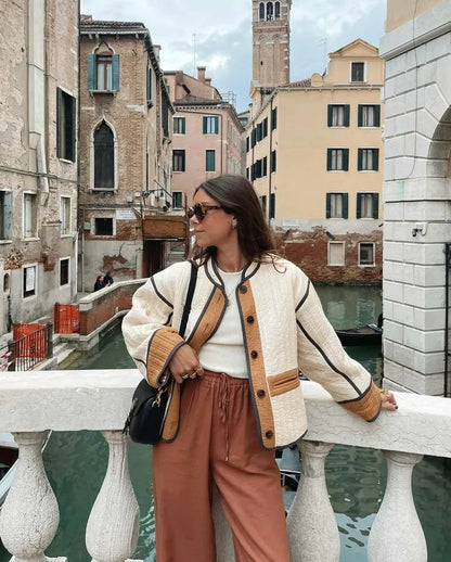 Women's contrast color short jacket