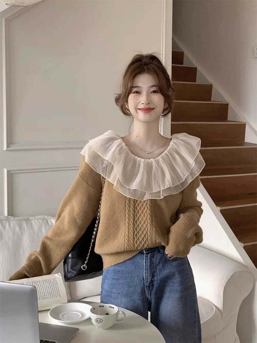 Women's sweater with ruffles