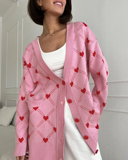 Women's knitted cardigan with heart print and buttons