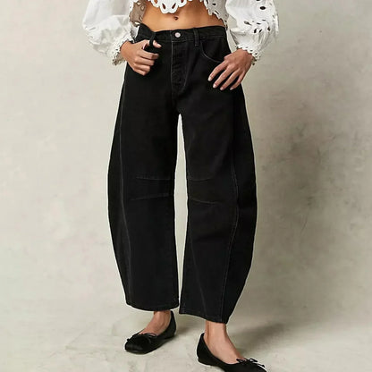 Women's relaxed-fit jeans