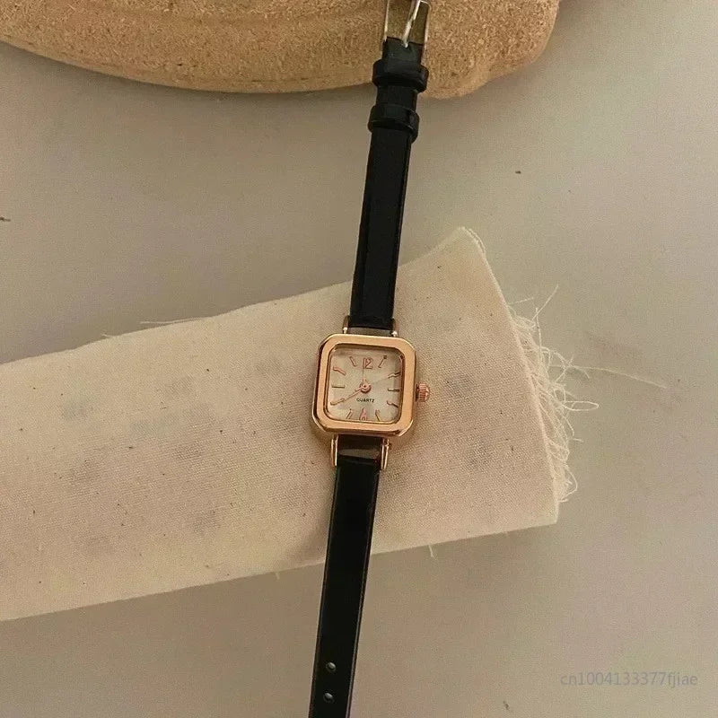 Vintage square quartz watch for women
