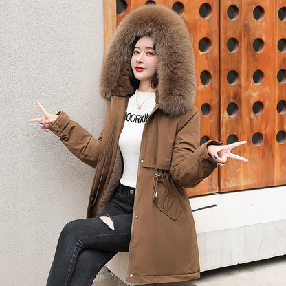 Women's winter jacket lined with removable fur faux collar and hood