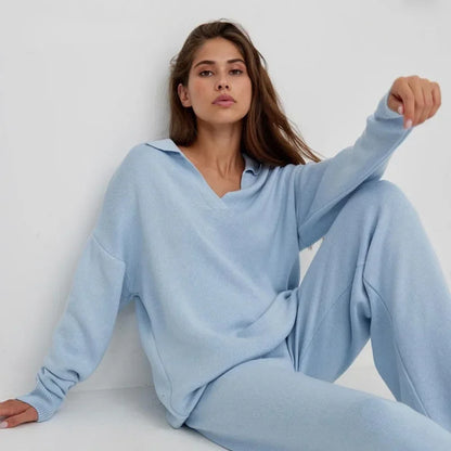 Women's elegant knitted loungewear set