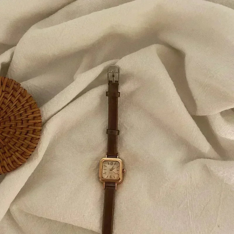 Vintage square quartz watch for women