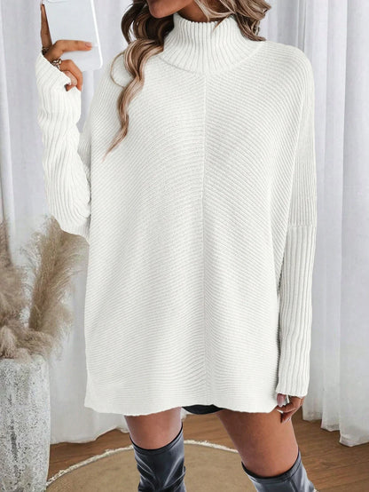 Women’s Sweater - Oversized Relaxed Fit - Turtleneck Collar - Ribbed Knit - Tunic Length