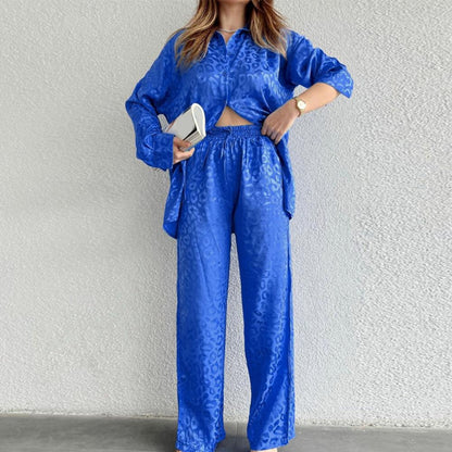 Women’s Jumpsuit - Long Sleeve Relaxed Fit - Cinched Waist - Textured Elegant Design