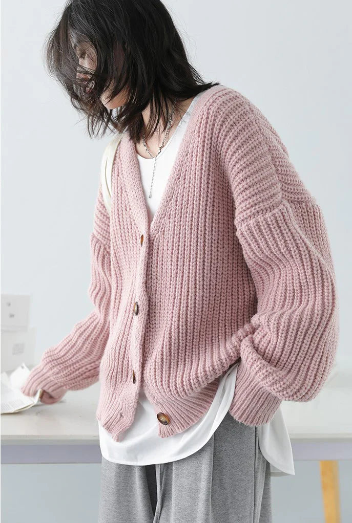 Women’s Knit Cardigan – Chunky Ribbed – Oversized Fit – Button Front – V-Neck