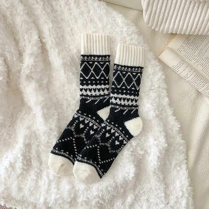 Olivia Crew Fit Socks | Fair Isle Pattern Mid-Calf Socks
