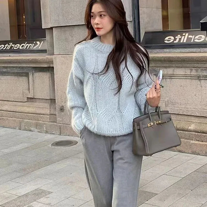 Simple casual long sleeve sweater for women