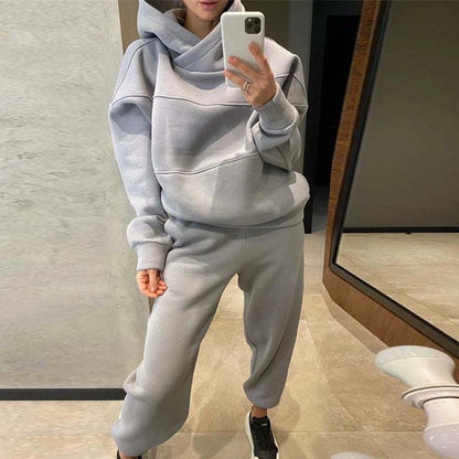 Women's casual  hooded sweatshirt  with pockets and long pants set