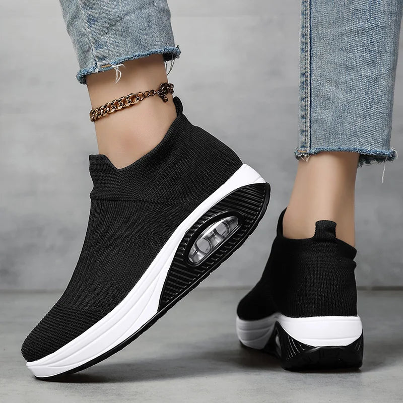 Women's air cushion slip-on mesh walking shoes platform sneakers