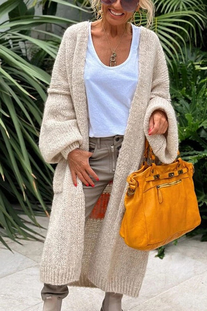 Women's long sleeved elegant knitted coat