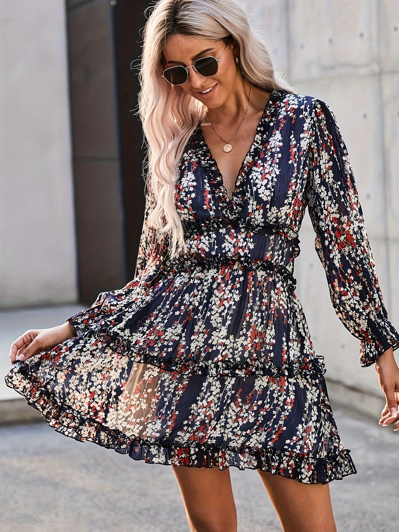 Women's Floral Dress - V-Neck Long Sleeve - Tiered Ruffle Flowy Casual Wear