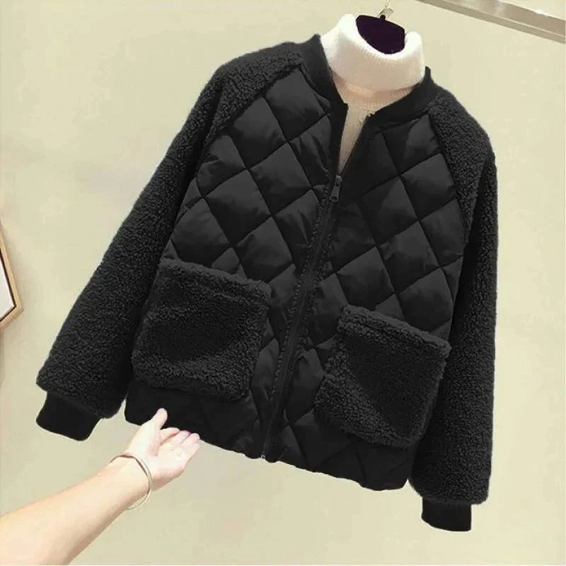 Winter-ready quilted jacket for women