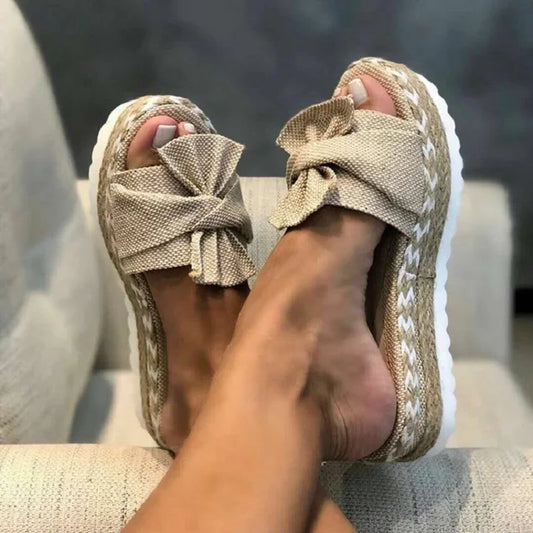 Cushioned Bow Detail Platform Slide Sandals