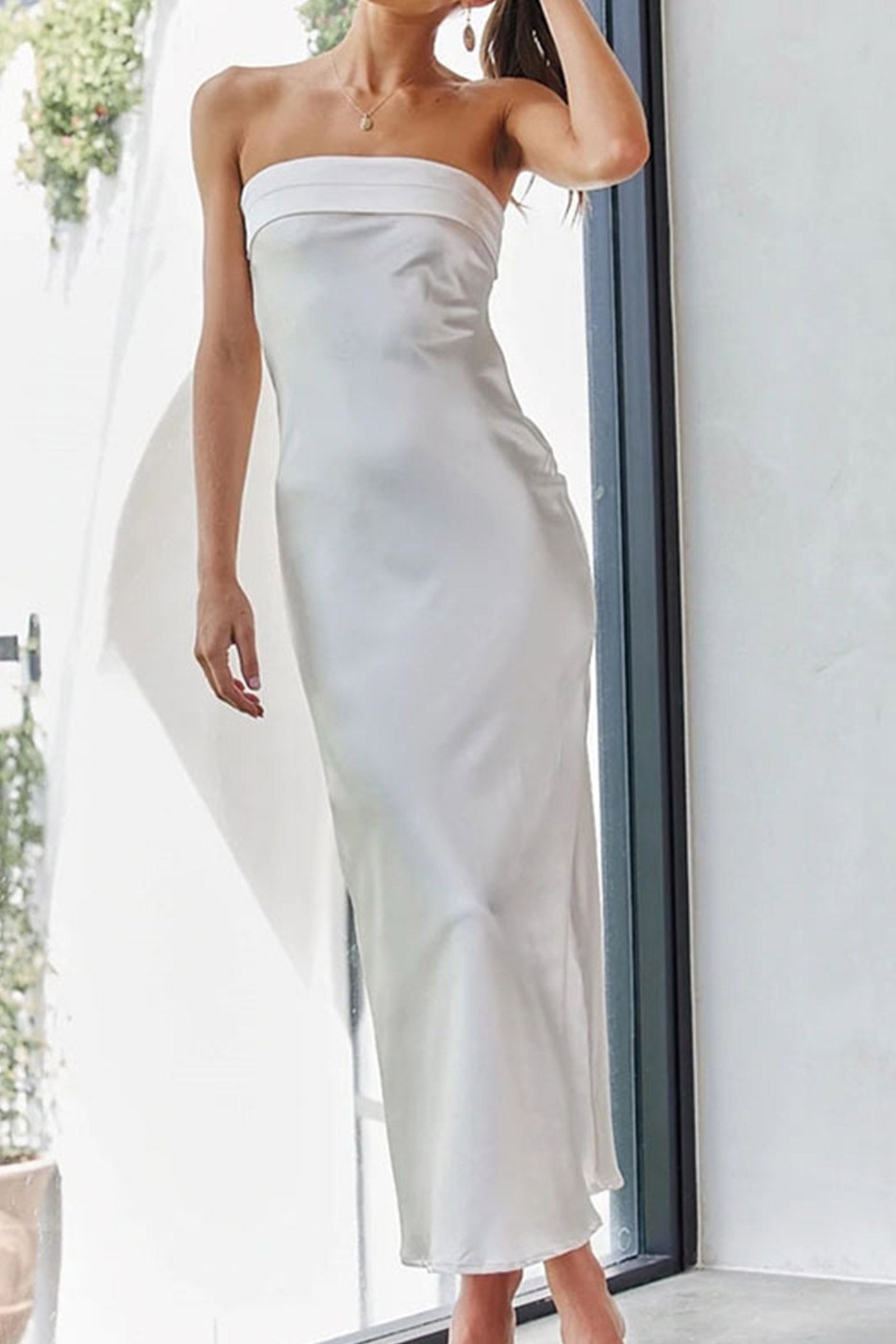 Women's Strapless Maxi Dress - Satin Finish - Elegant Fitted Silhouette