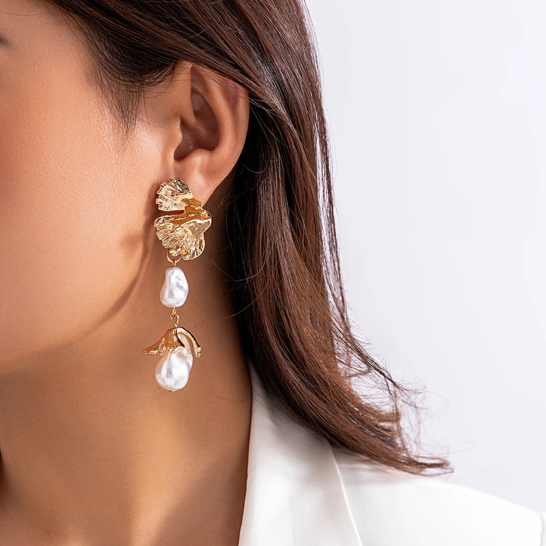 Elegant irregular petal flower drop earrings for women