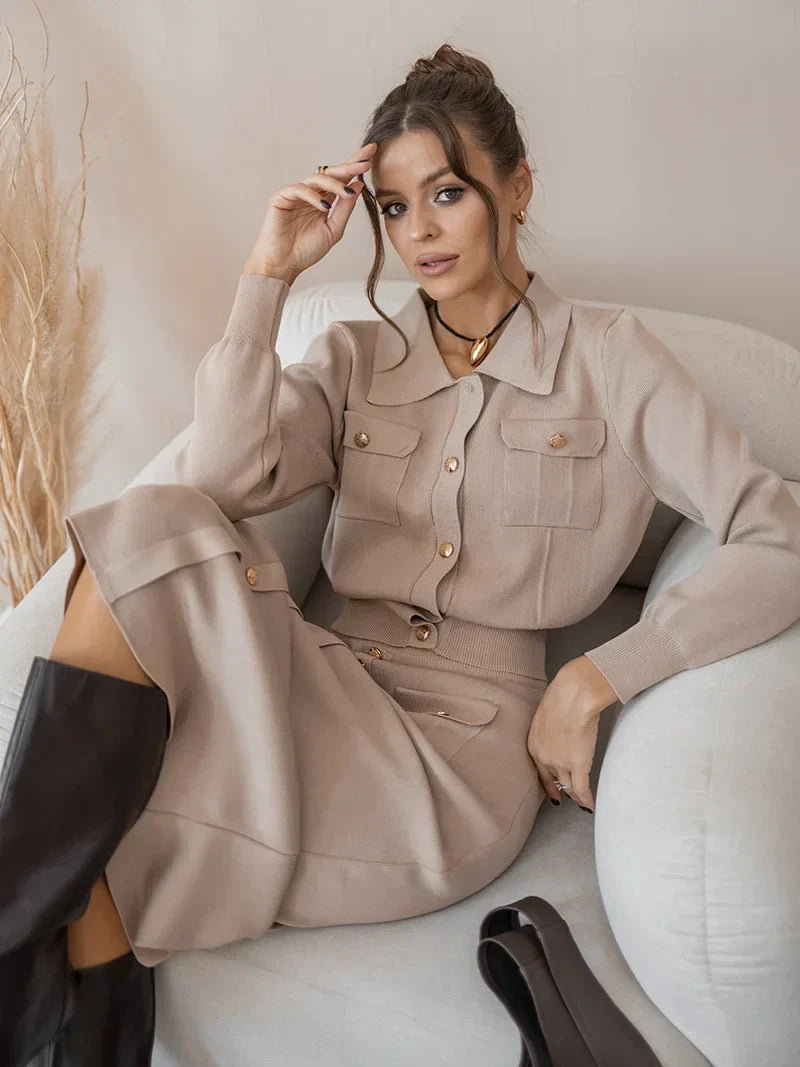 Women's elegant knit blazer and skirt set with pockets