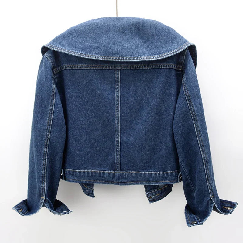 Women's denim wide lapel jacket with button closure and front pockets