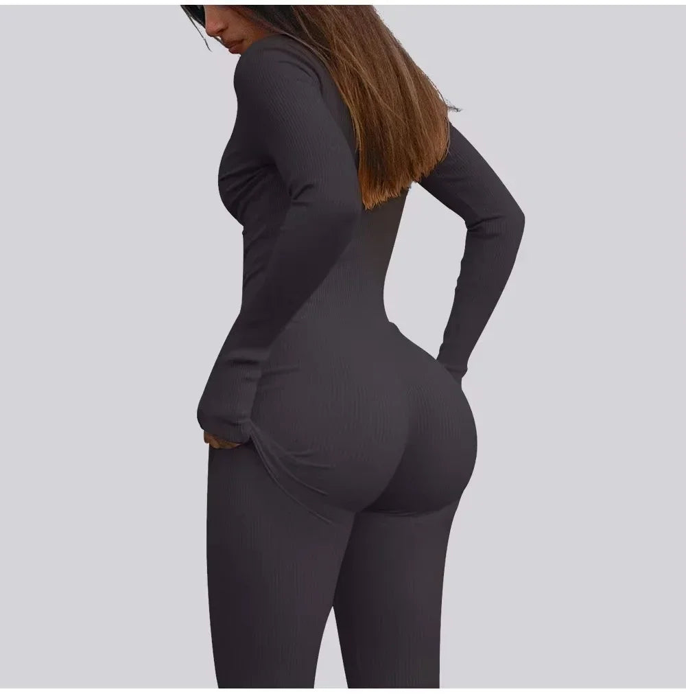 Women's Jumpsuit - Form-Fitting Stretch Fabric - Long Sleeve Zip Front - Casual Wear
