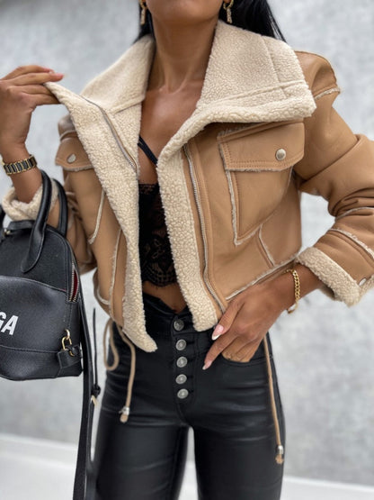 Women’s Cropped Jacket – Faux Leather – Shearling Lined – Wide Collar – Zip Front