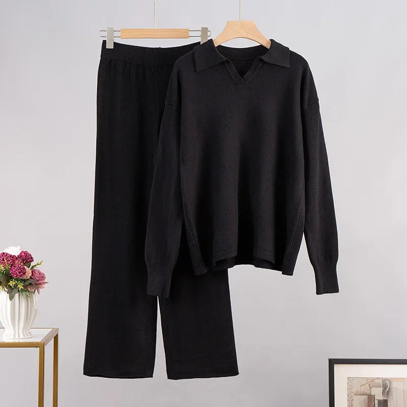 Women's elegant knitted loungewear set