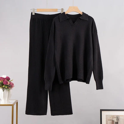 Women's elegant knitted loungewear set