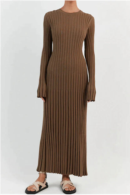 Elegant Women's Maxi Dress - Flowy Design