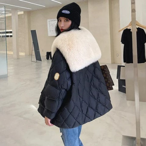 Women's padded loose  jacket with faux fur collar