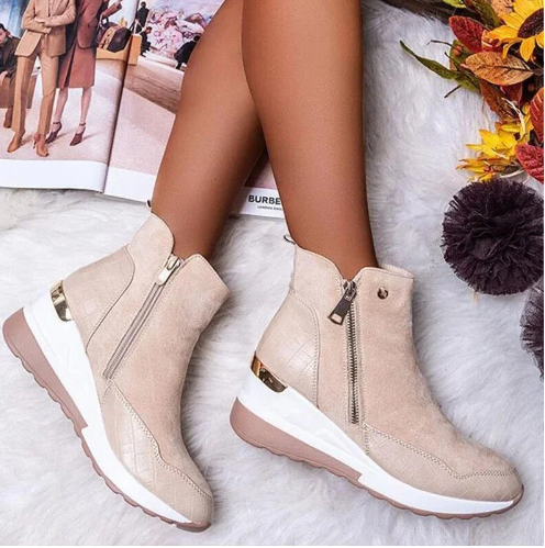 Women's high-top winter boots with side zipper and height increase