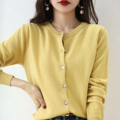 Women's lightweight autumn sweater
