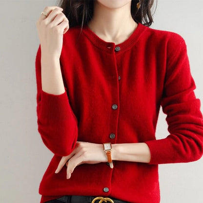 Women's lightweight autumn sweater