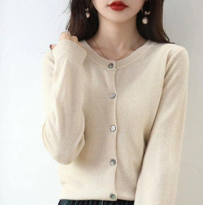 Women's lightweight autumn sweater