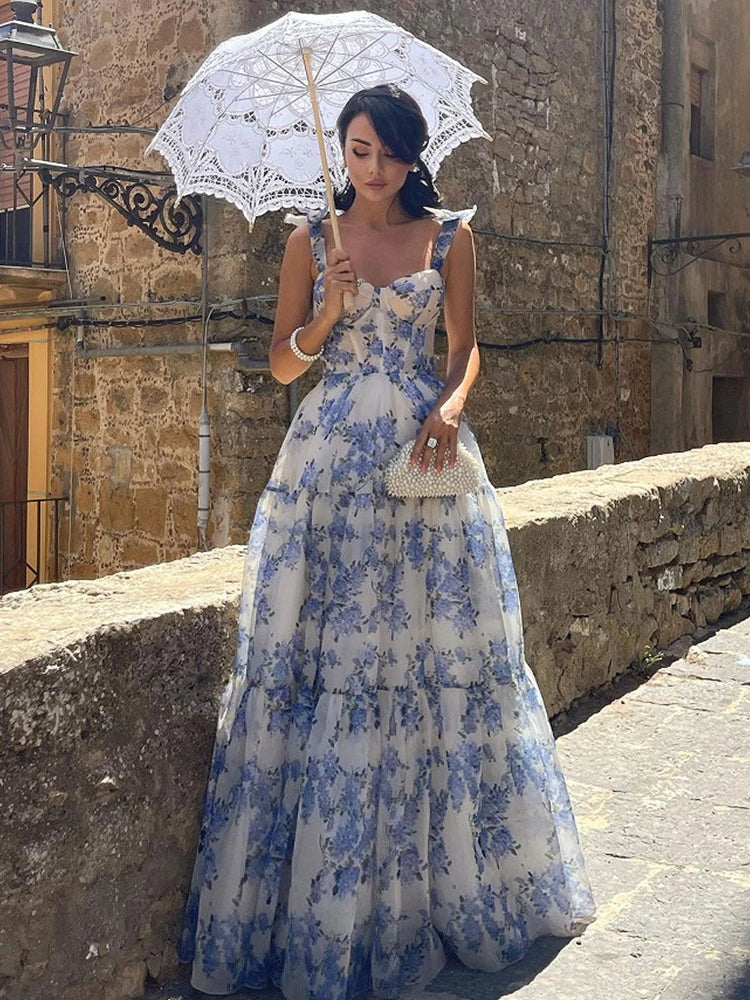 Elegant Sleeveless Long Dress