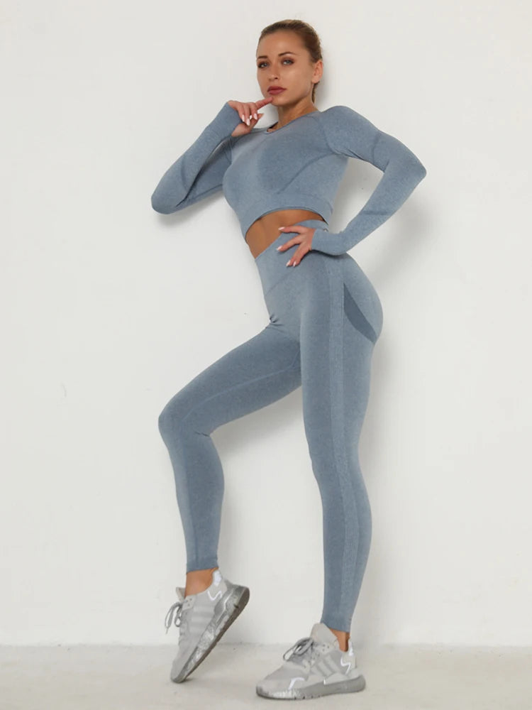 Women's seamless high-waist leggings and long sleeve activewear set