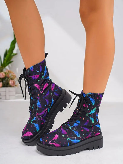 Fashionable women's casual lace-up boots