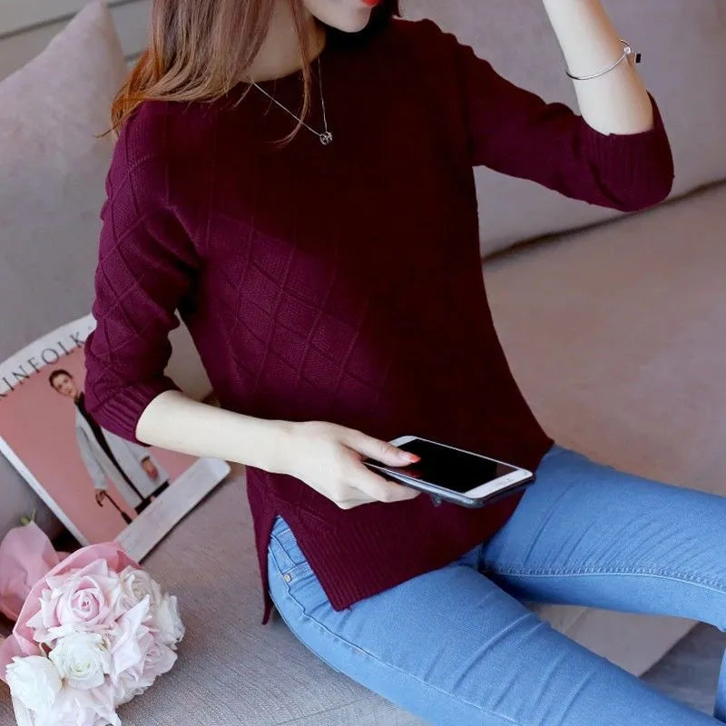 Round neck sweater for women