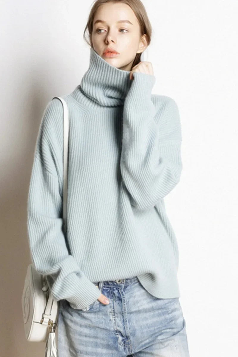 Women’s casual oversized knitted turtleneck sweater