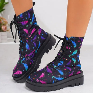 Fashionable women's casual lace-up boots