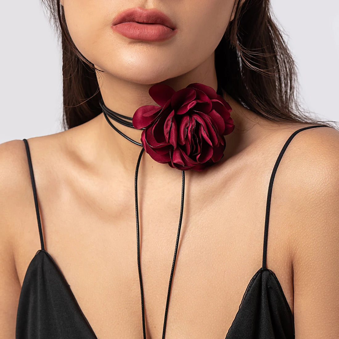 Women's elegant goth satin rose clavicle choker necklace