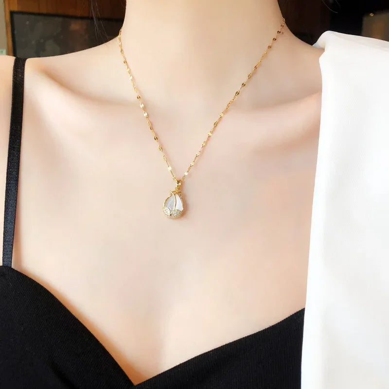 Isla Dainty Pendant Necklace | Tulip Shape Rhinestone Clavicle Necklace
