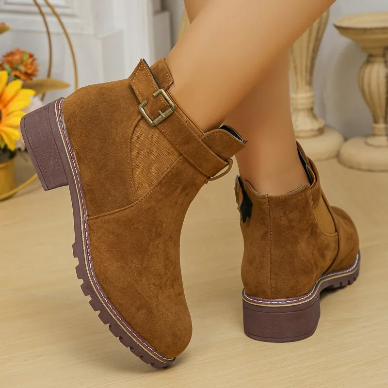 Women's winter buckle boots round toe chunky heels